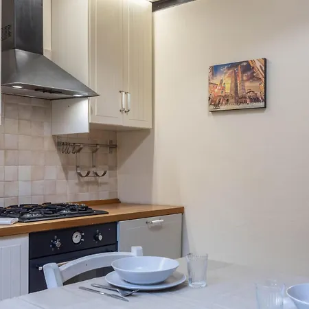 Senzanome Escape * Μπολόνια