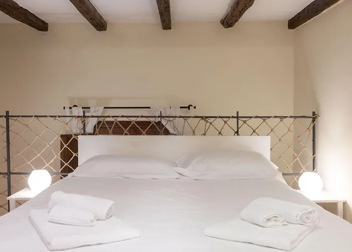 Senzanome Escape Apartment Bologna